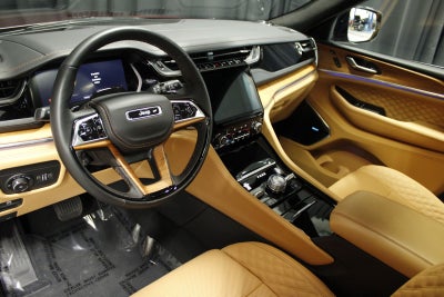 2025 Jeep Grand Cherokee L Summit