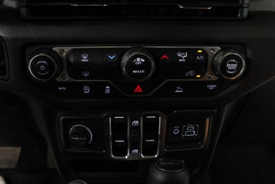 2025 Jeep Gladiator Nighthawk