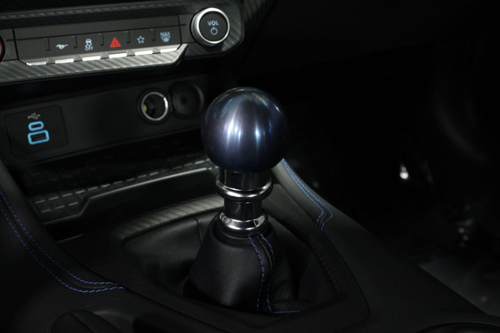 2024 Ford Mustang Dark Horse