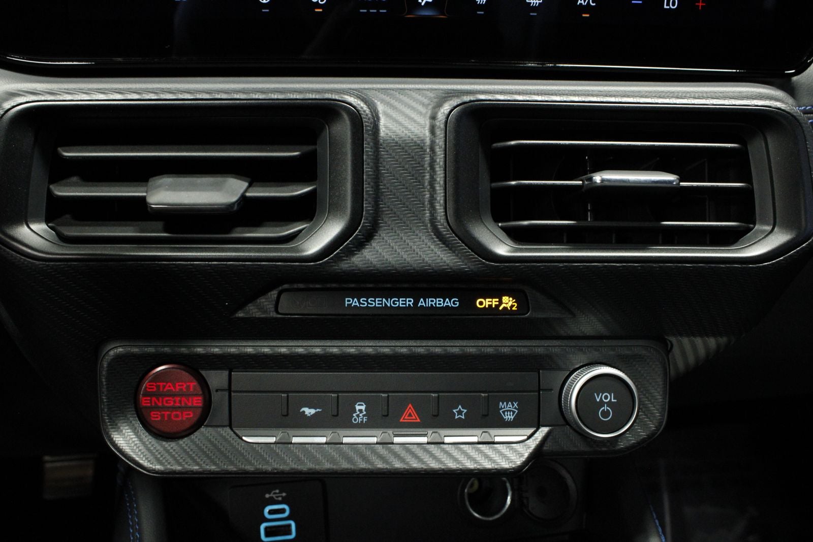 2024 Ford Mustang Dark Horse