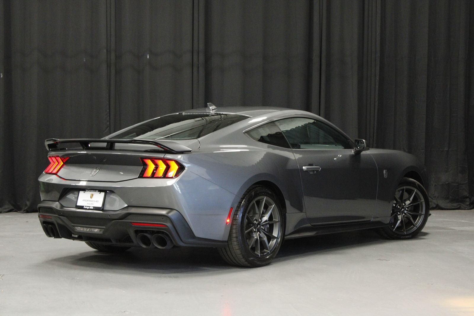 2024 Ford Mustang Dark Horse