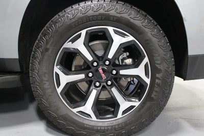 2025 GMC Yukon XL AT4