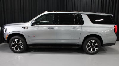 2025 GMC Yukon XL AT4