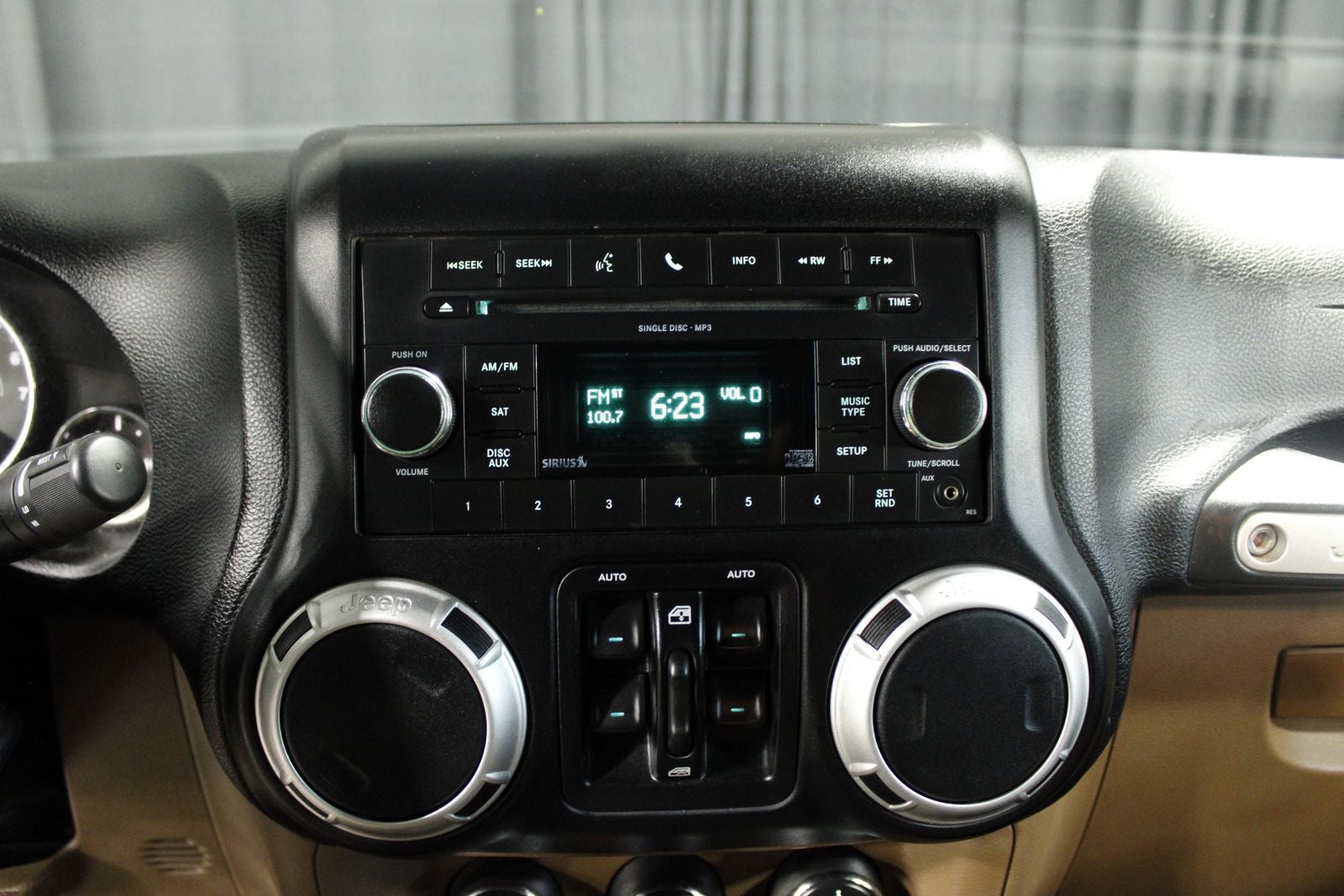 2011 Jeep Wrangler Unlimited Sahara