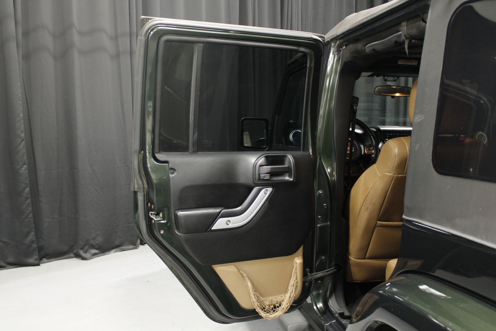2011 Jeep Wrangler Unlimited Sahara