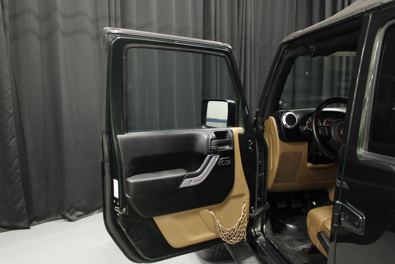 2011 Jeep Wrangler Unlimited Sahara