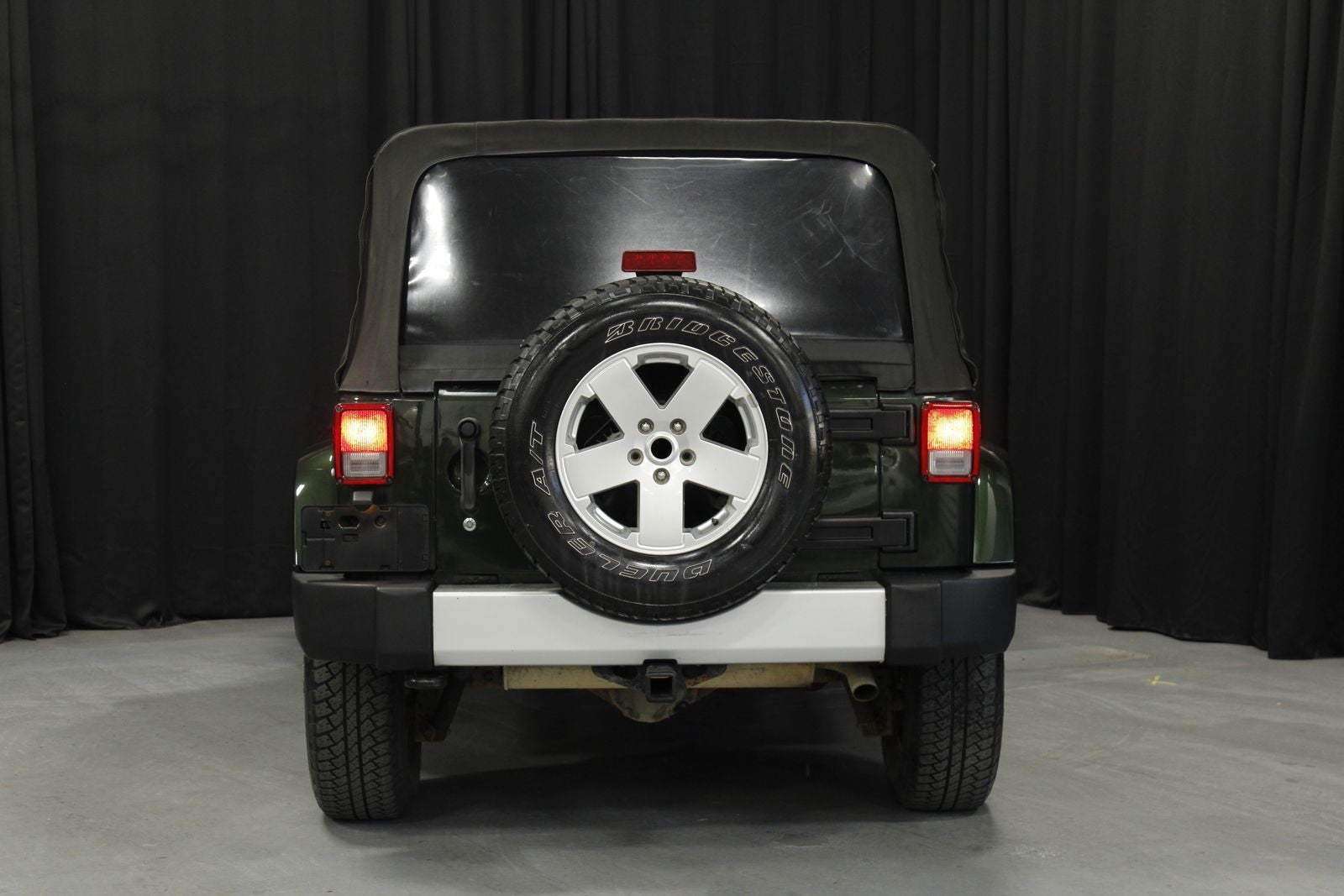 2011 Jeep Wrangler Unlimited Sahara