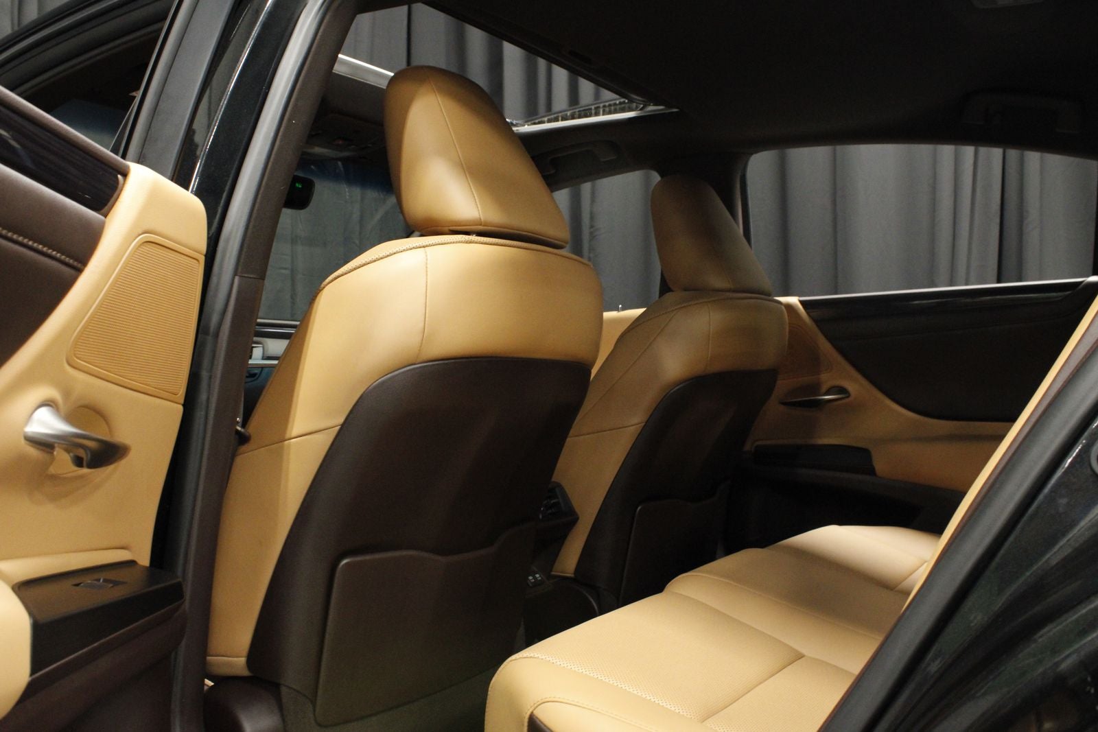 2021 Lexus ES 350