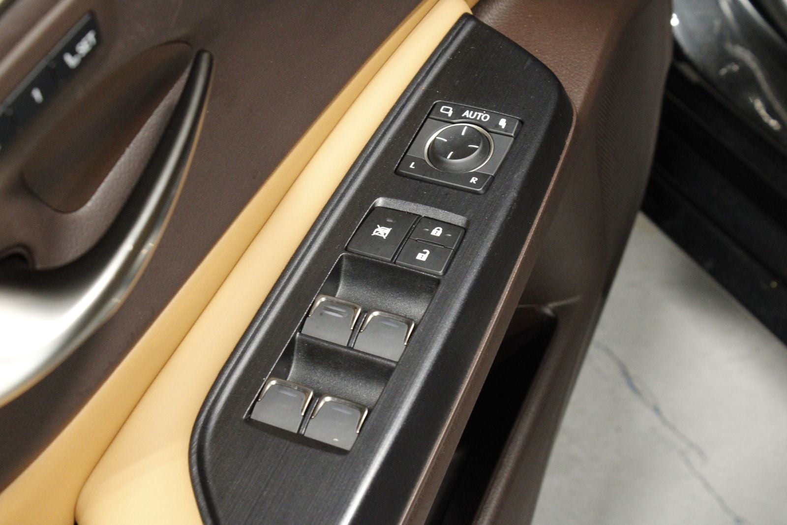 2021 Lexus ES 350