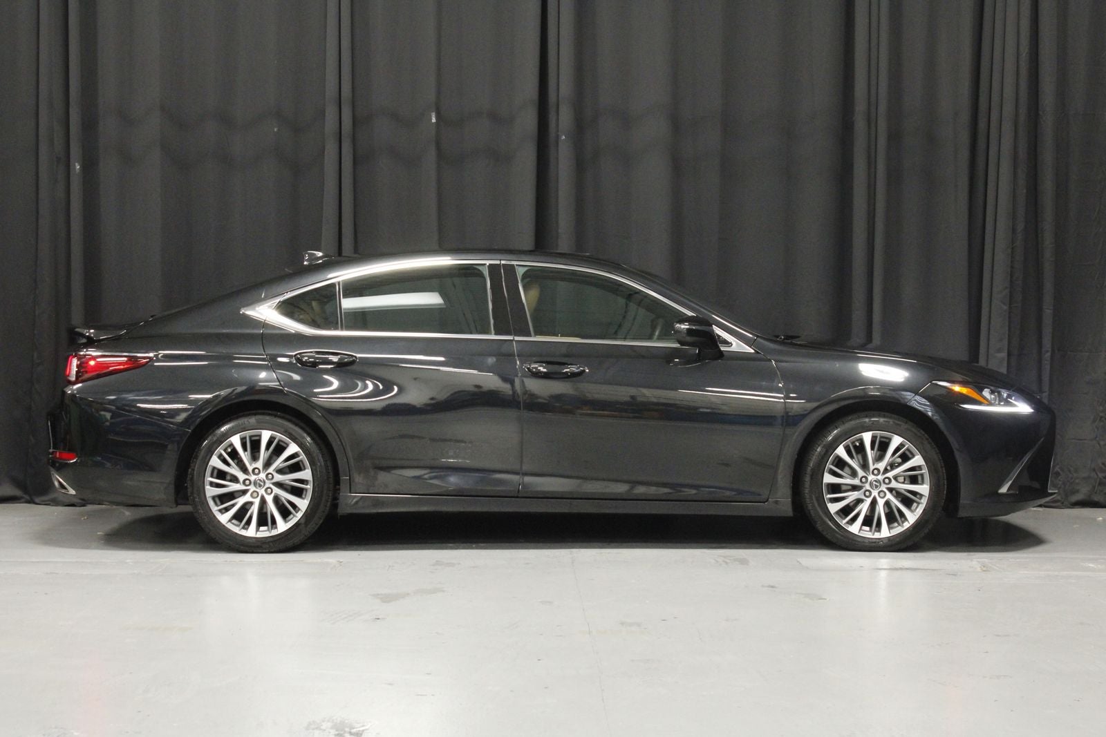 2021 Lexus ES 350