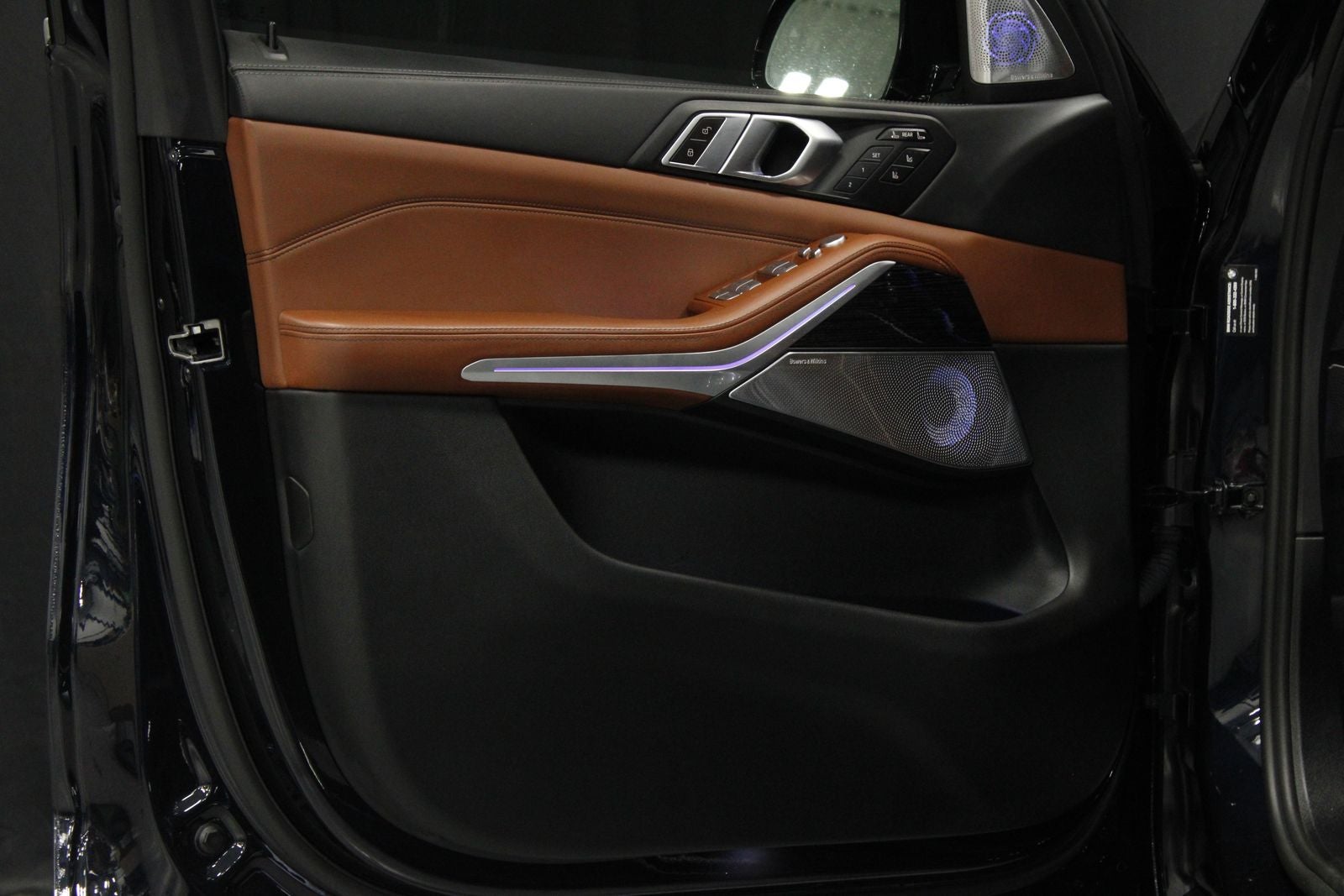 2024 BMW X7 ALPINA XB7