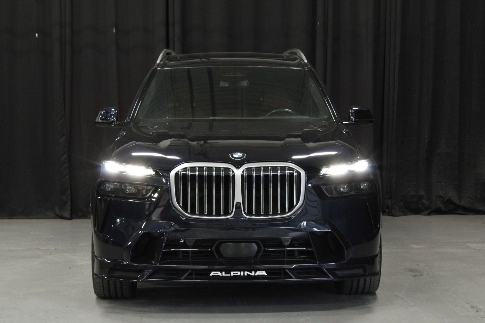 2024 BMW X7 ALPINA XB7