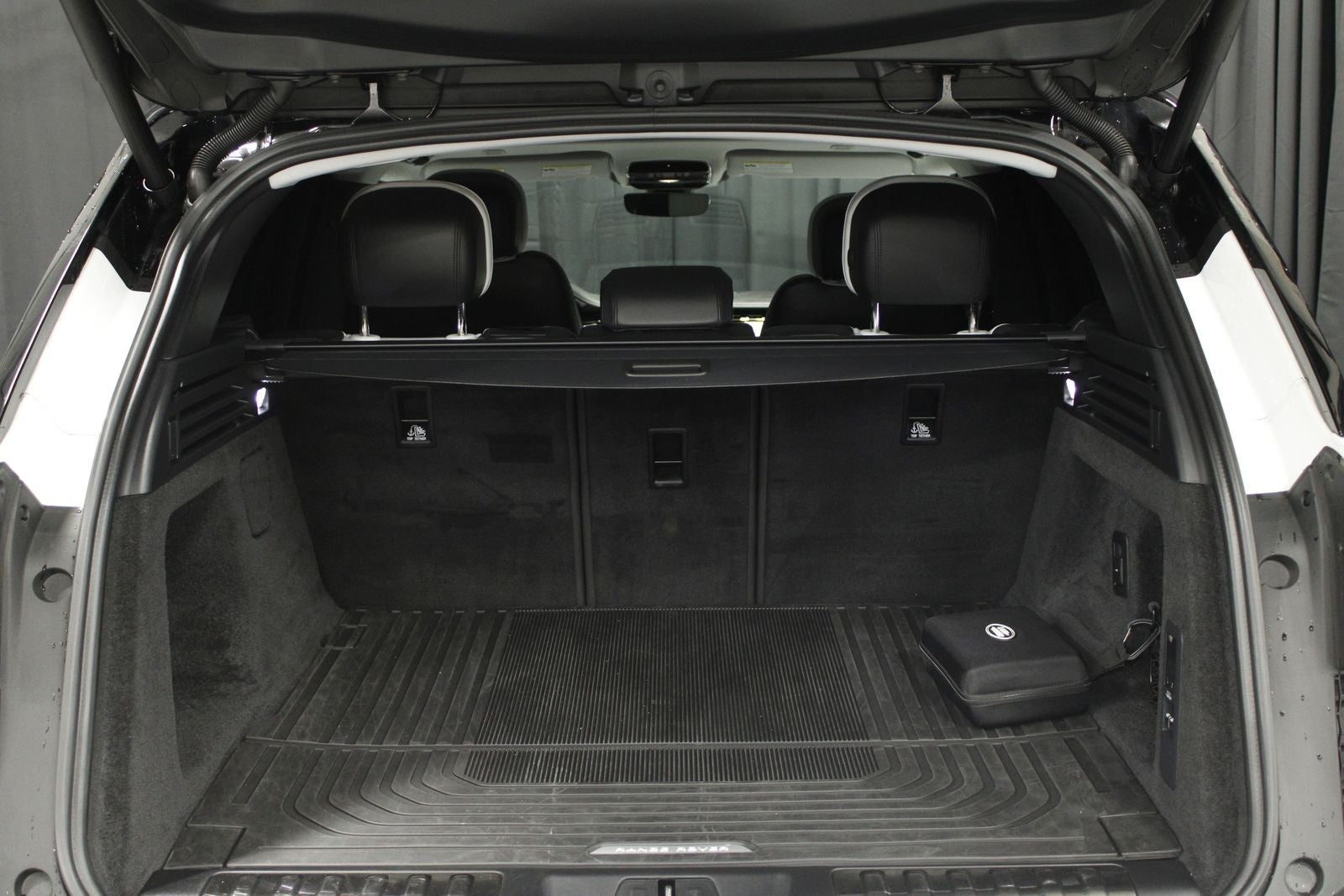 2025 Land Rover Range Rover Sport Dynamic SE