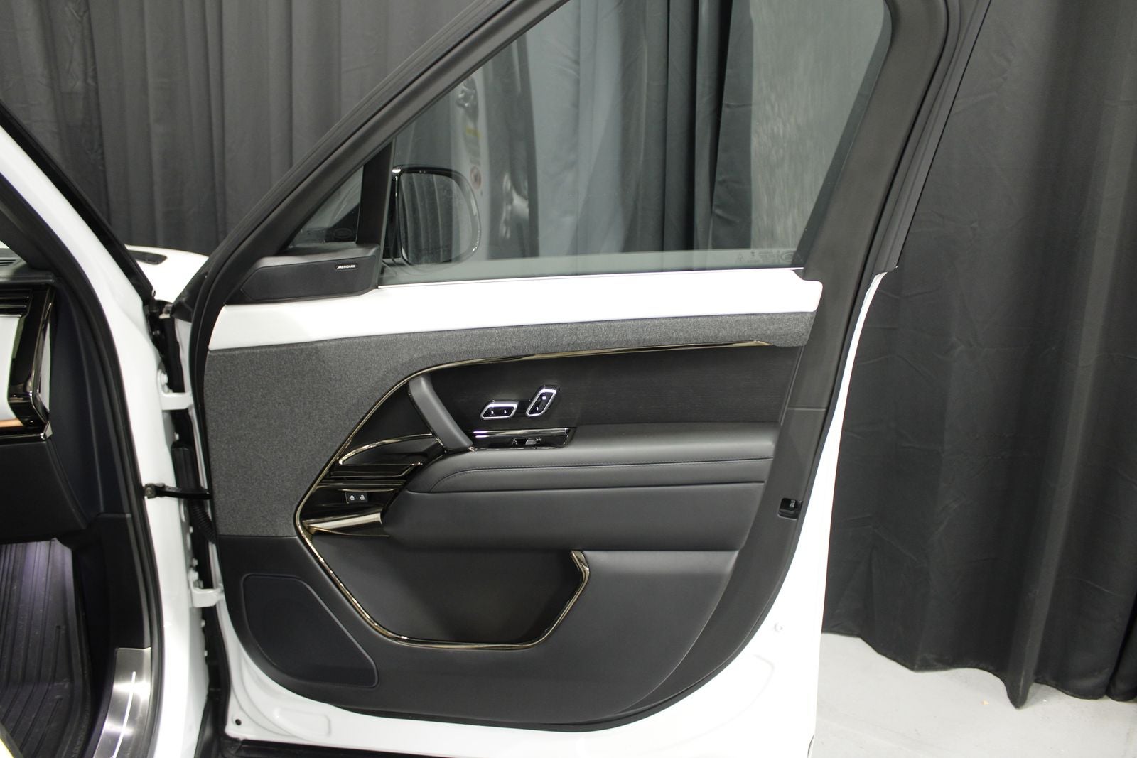 2025 Land Rover Range Rover Sport Dynamic SE