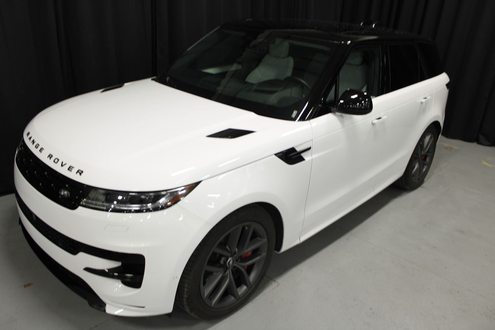 2025 Land Rover Range Rover Sport Dynamic SE