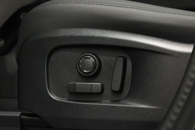 2025 Land Rover Defender 110 S