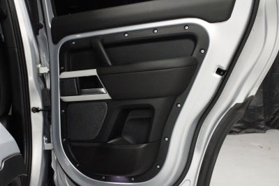 2024 Land Rover Defender 110 S