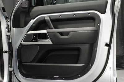 2024 Land Rover Defender 110 S