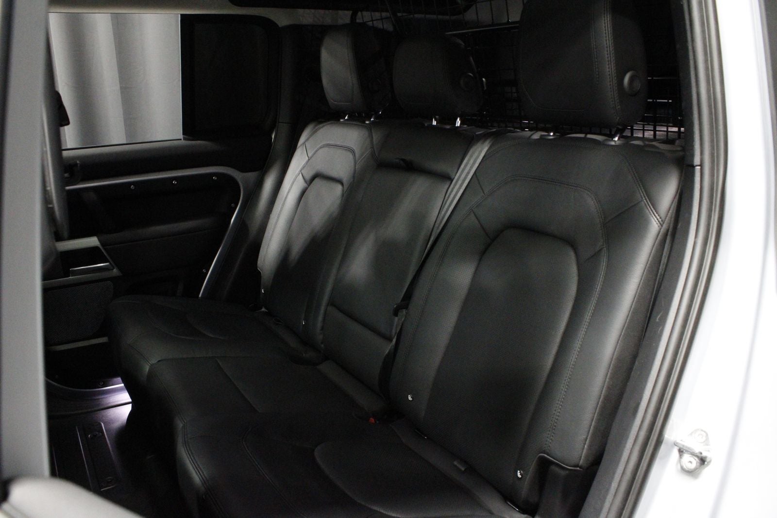 2024 Land Rover Defender 110 S