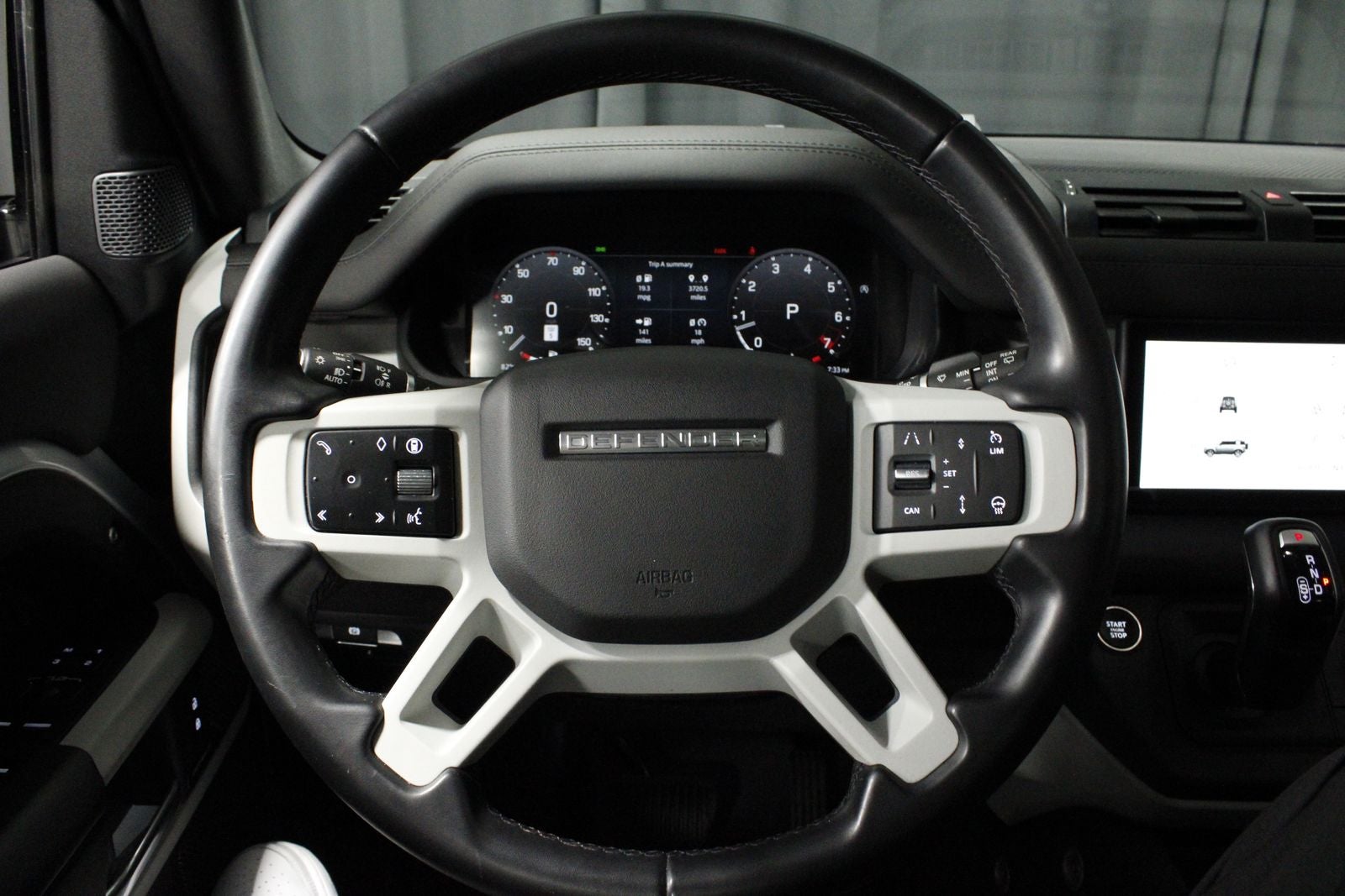 2024 Land Rover Defender 110 S