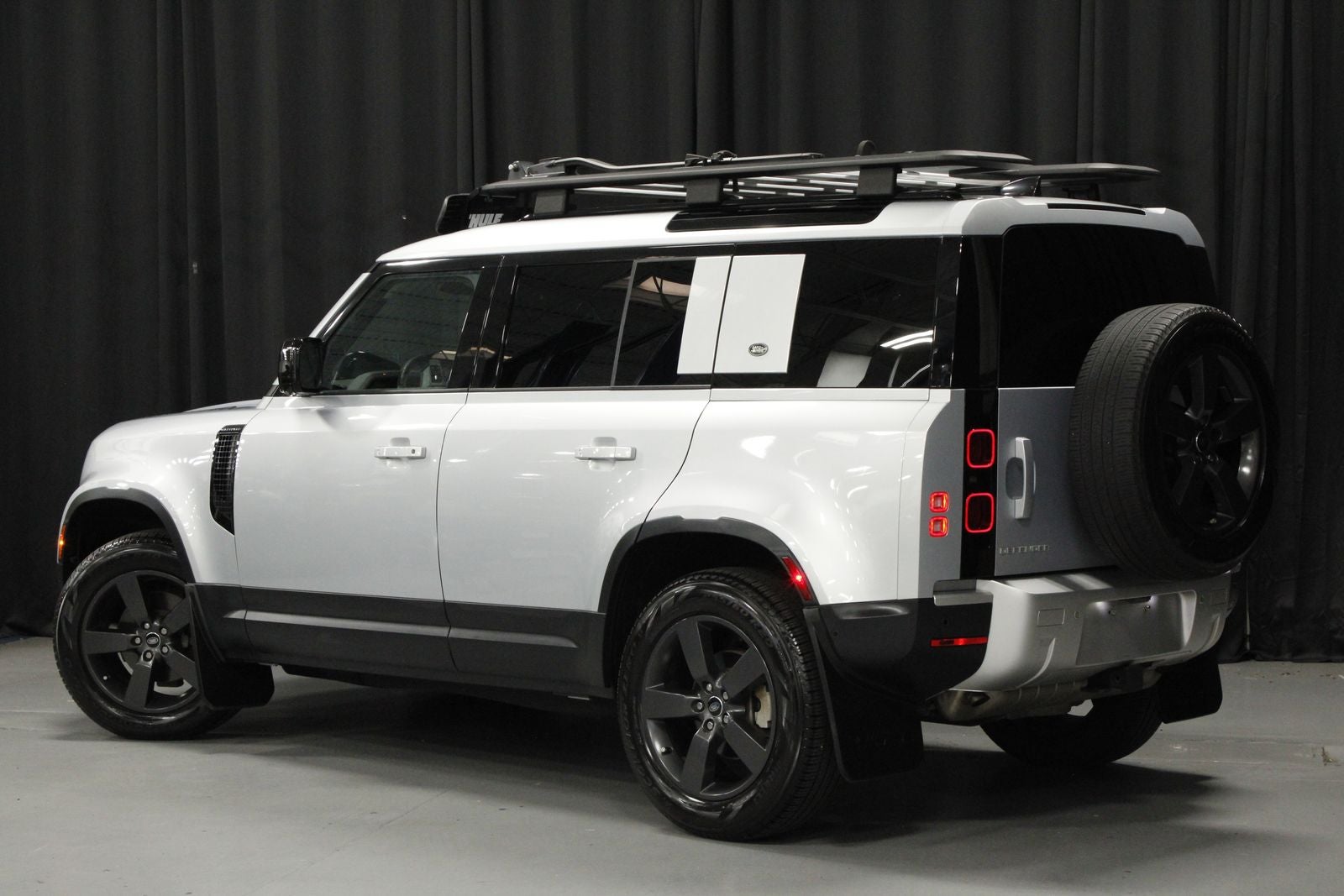 2024 Land Rover Defender 110 S