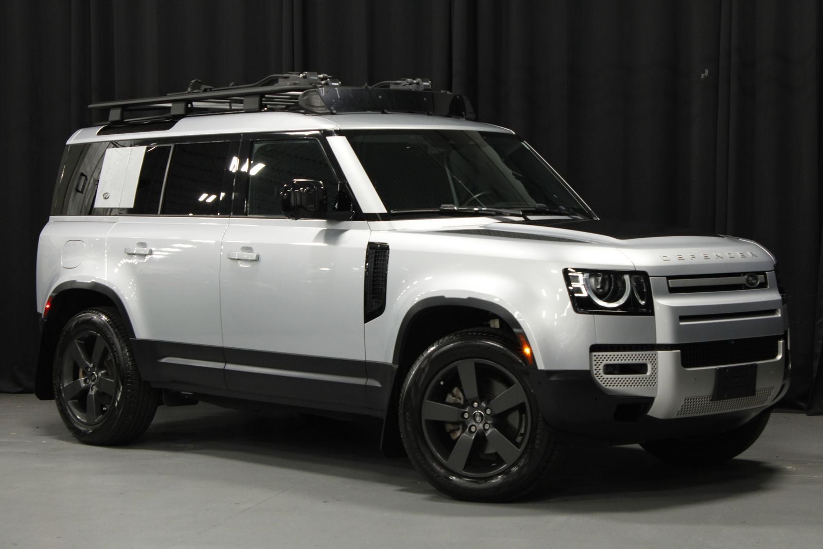 2024 Land Rover Defender 110 S