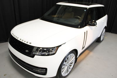 2025 Land Rover Range Rover SE