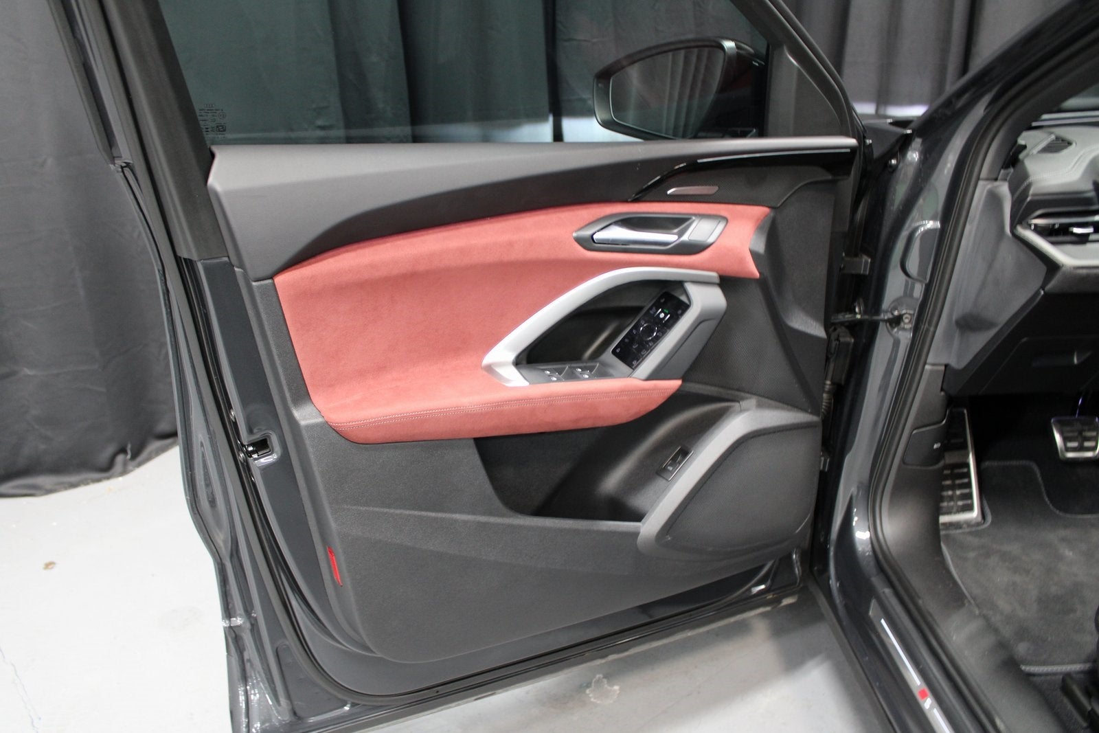 2025 Audi SQ5 3.0T Prestige quattro