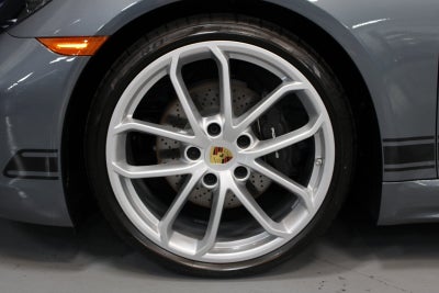 2025 Porsche 718 Cayman Base