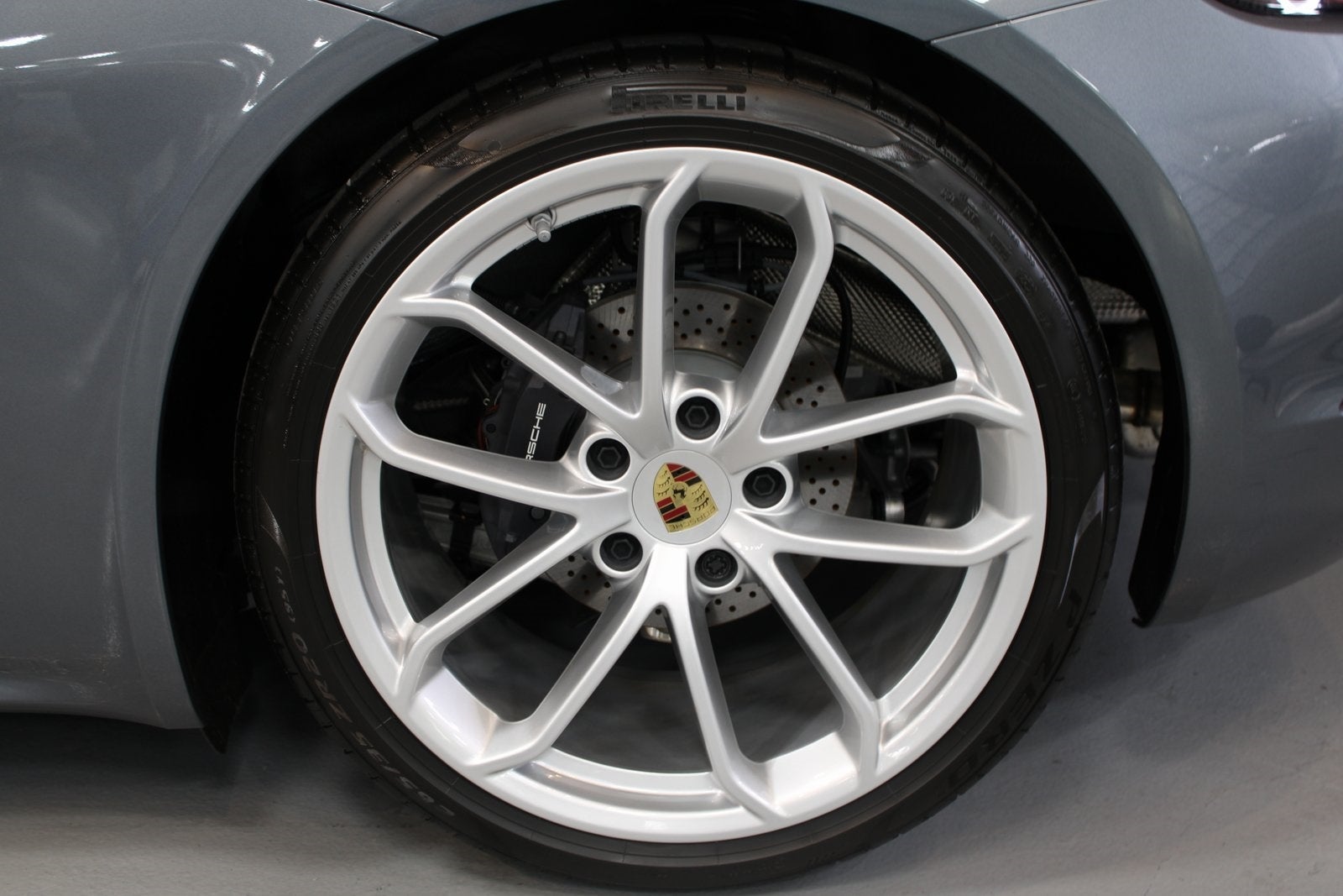 2025 Porsche 718 Cayman Base