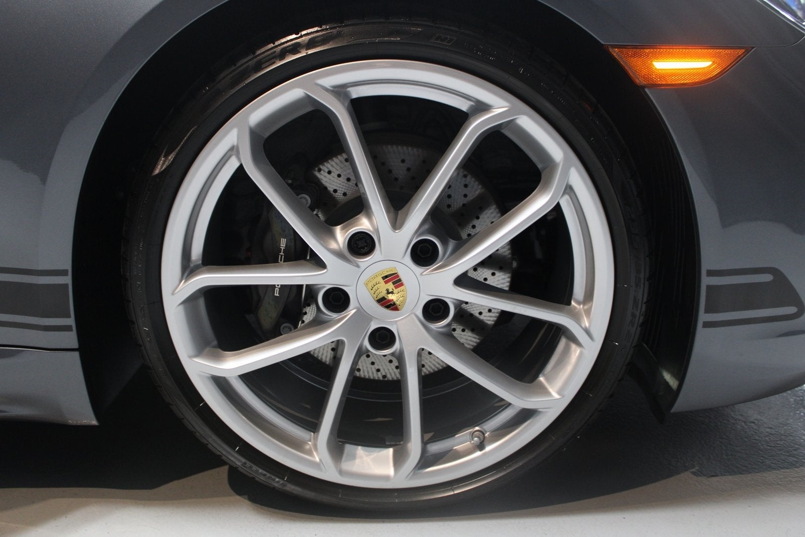 2025 Porsche 718 Cayman Base