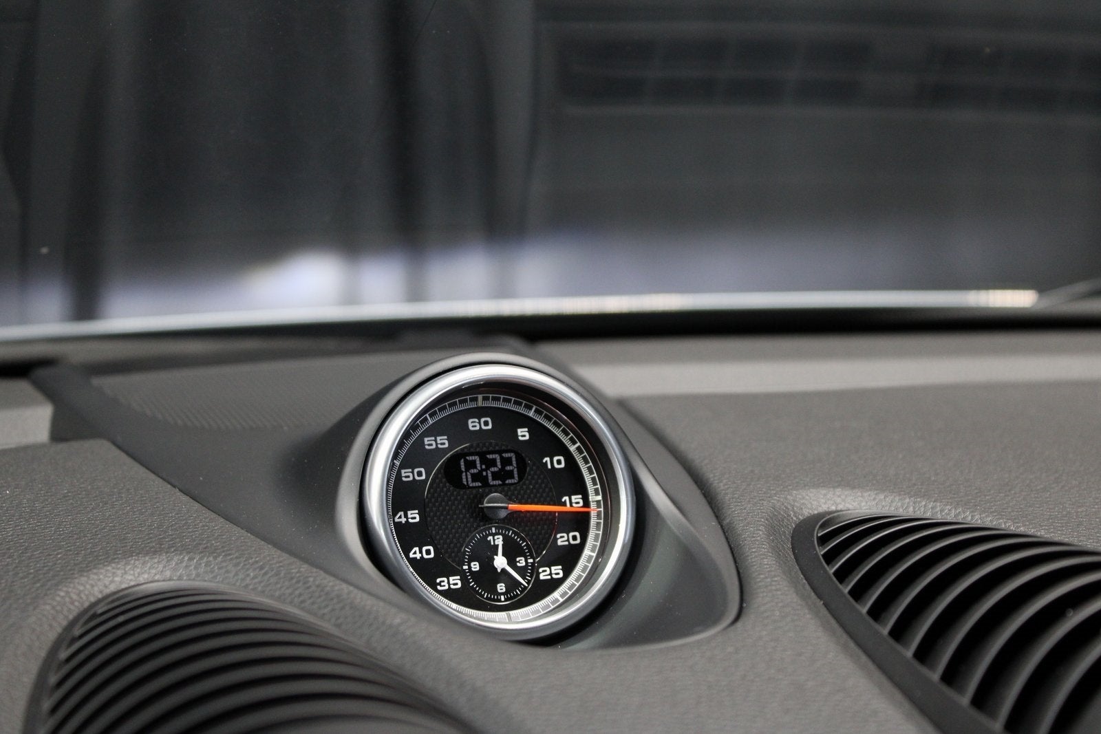 2025 Porsche 718 Cayman Base