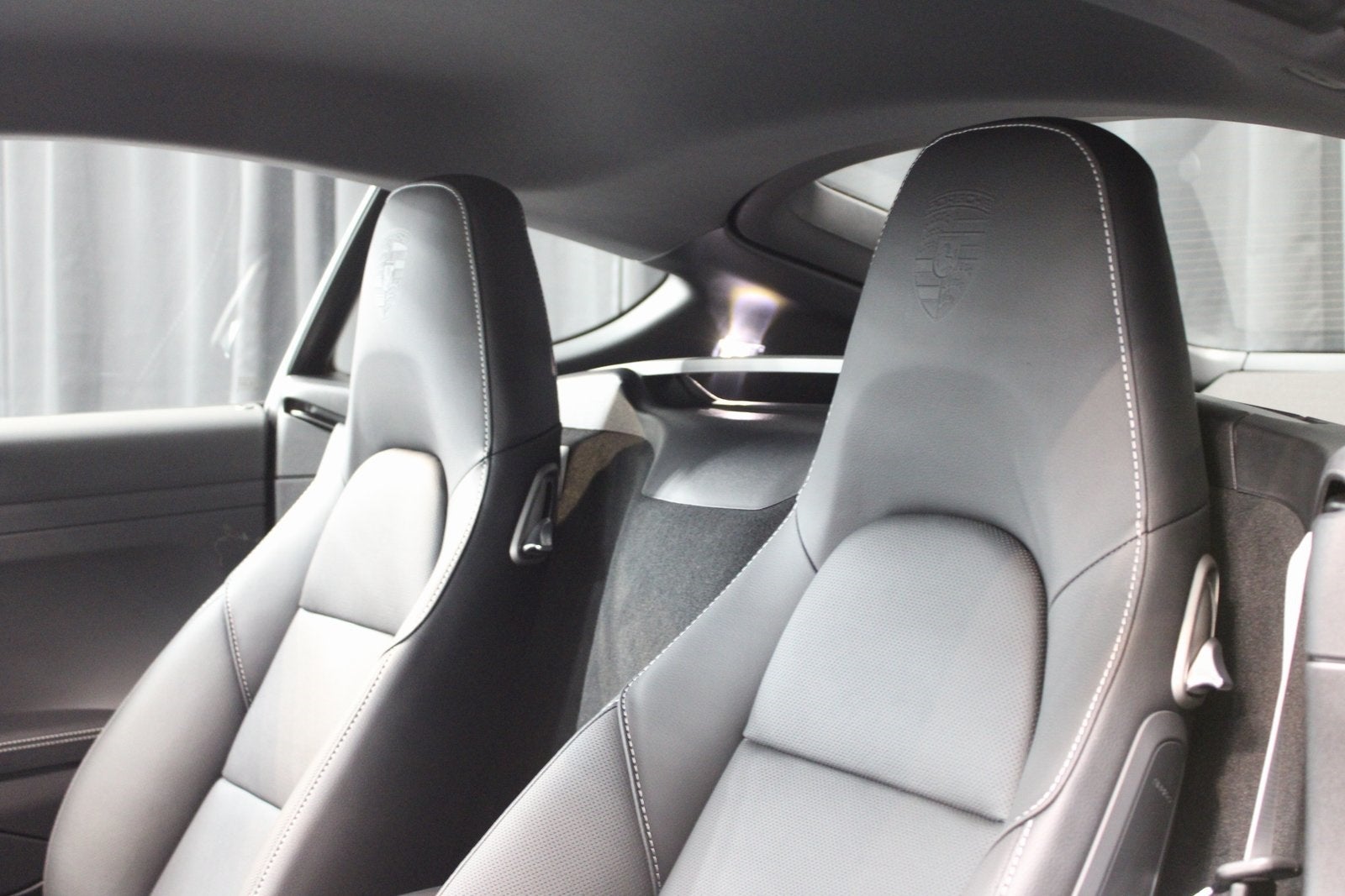 2025 Porsche 718 Cayman Base