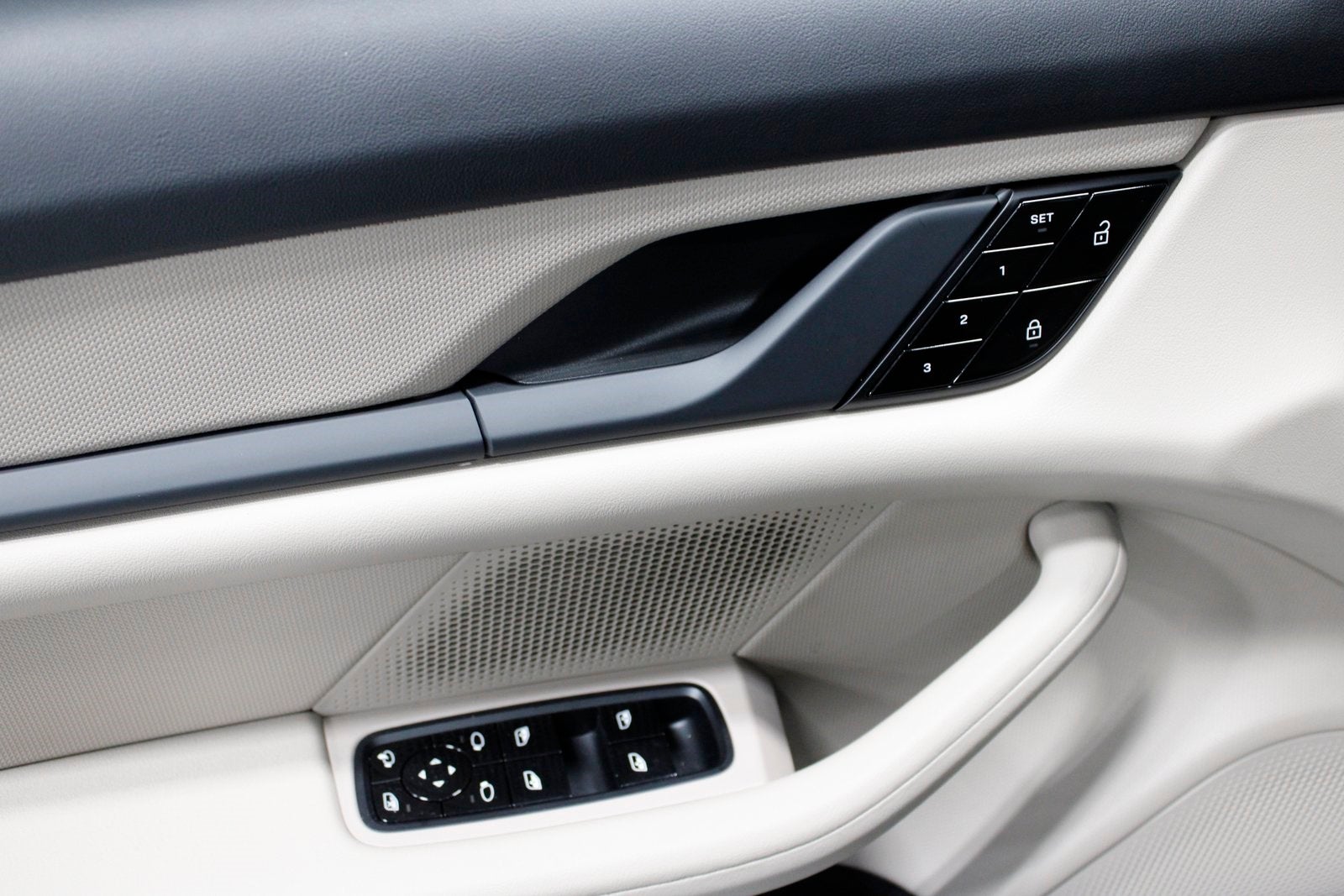 2021 Porsche Taycan Base