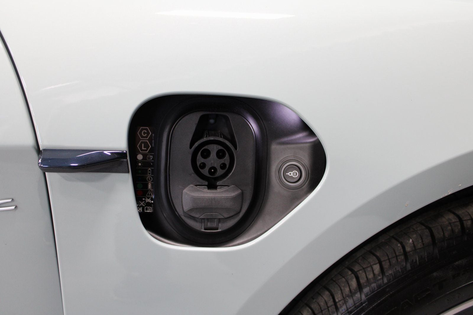 2025 Porsche Taycan Base