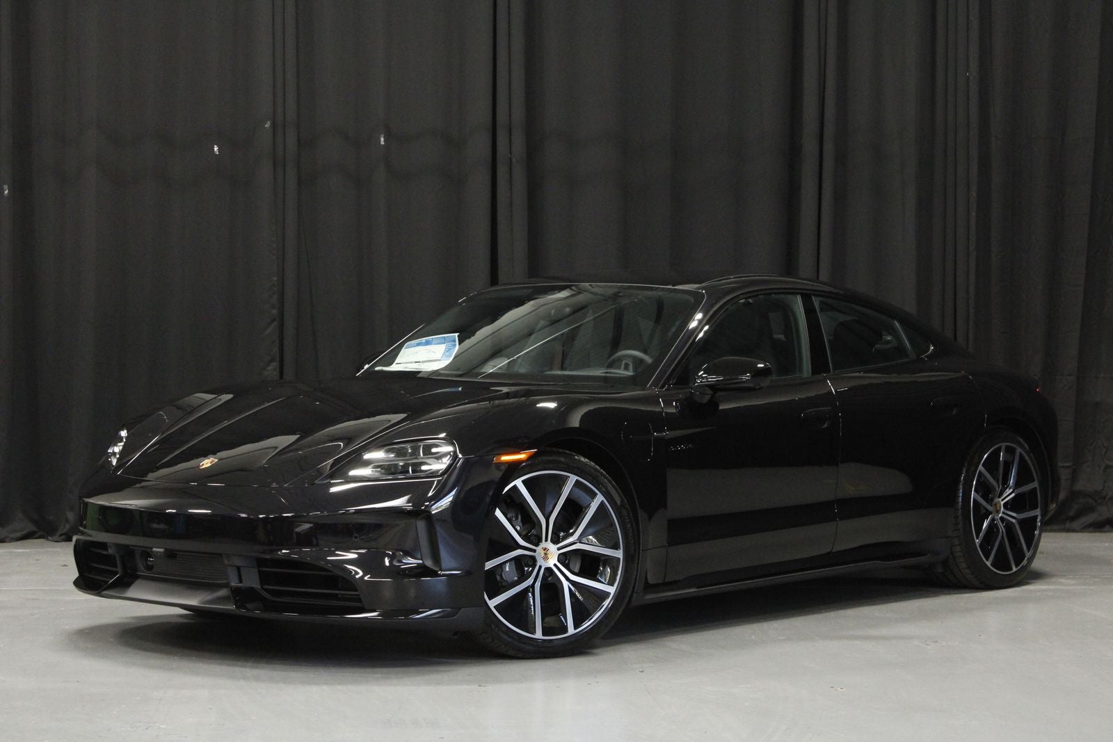 2026 Porsche Taycan 4 Black Edition