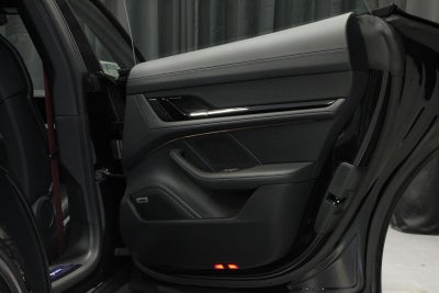2026 Porsche Taycan 4 Black Edition