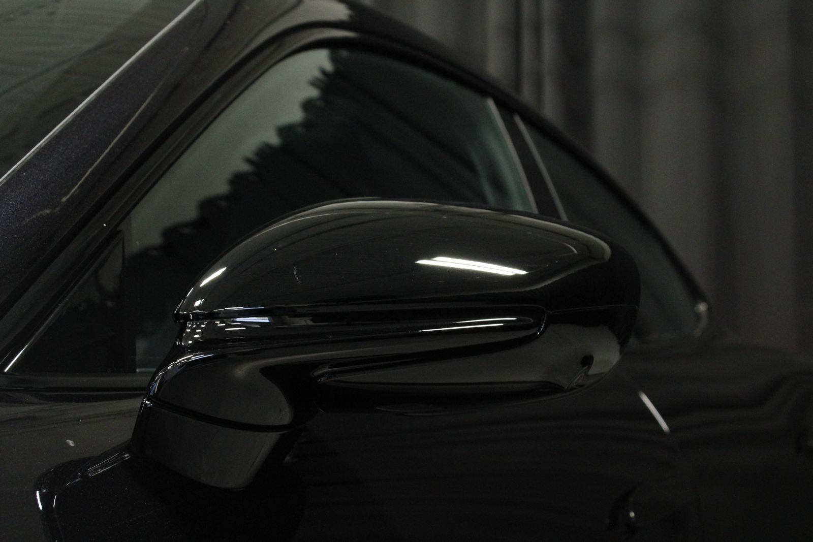 2026 Porsche Taycan 4 Black Edition