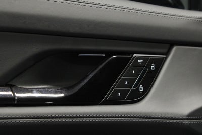 2026 Porsche Taycan 4 Black Edition