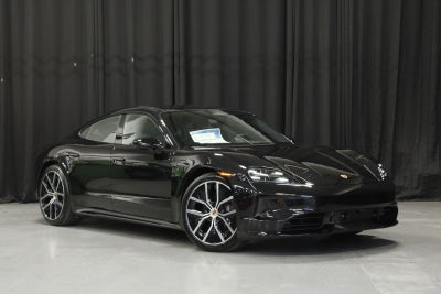 2026 Porsche Taycan 4 Black Edition