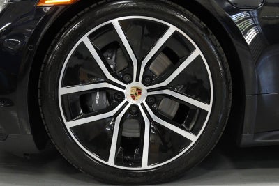 2026 Porsche Taycan 4 Black Edition