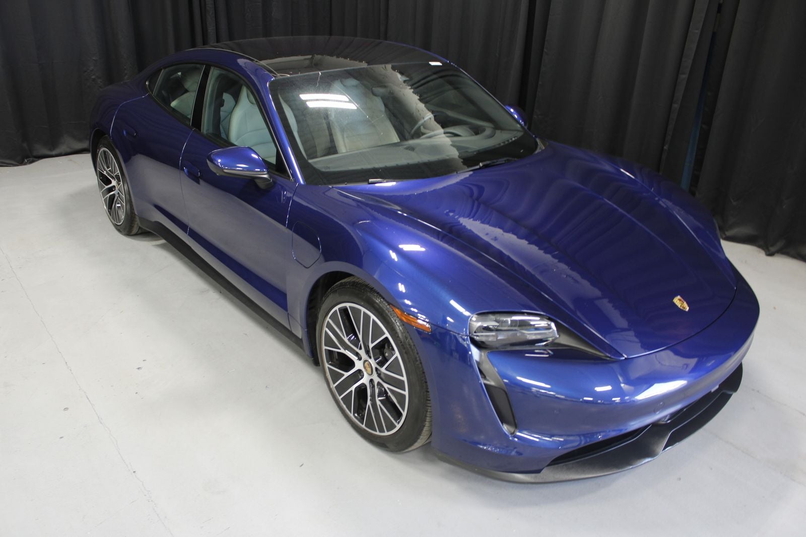 2021 Porsche Taycan Base