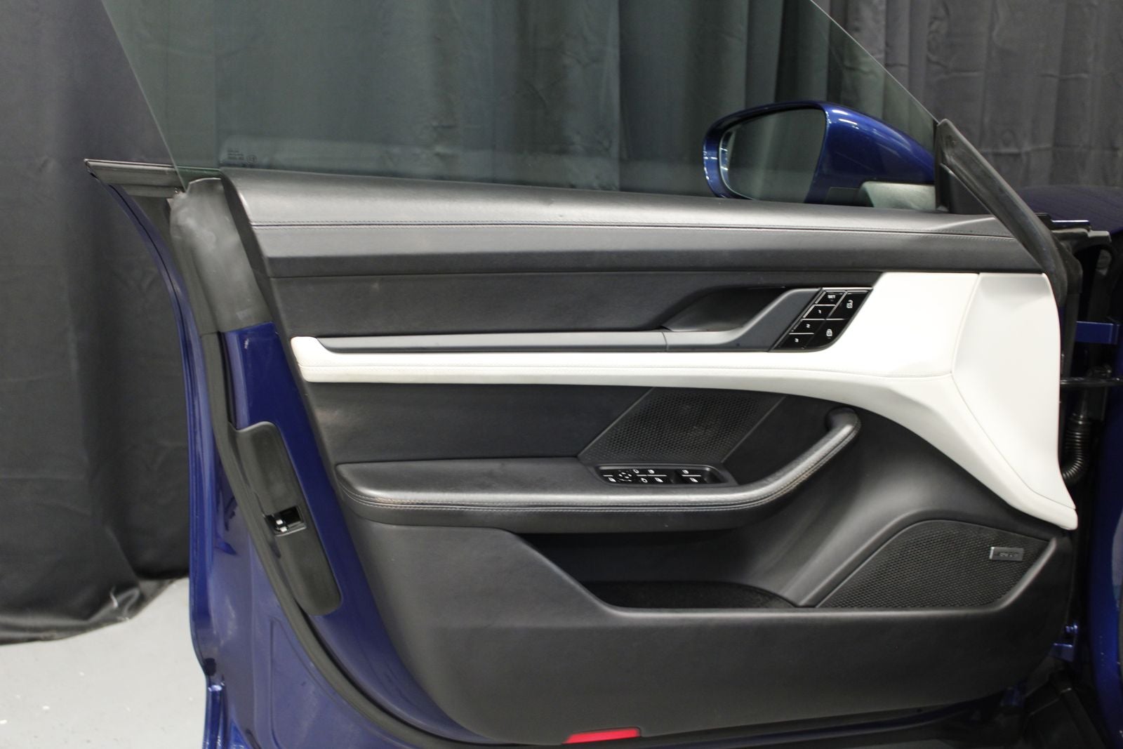 2021 Porsche Taycan Base