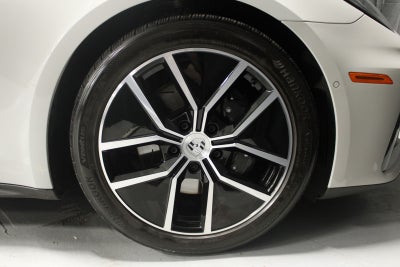 2025 Porsche Panamera 4