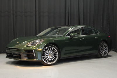 2026 Porsche Panamera Panamera 4