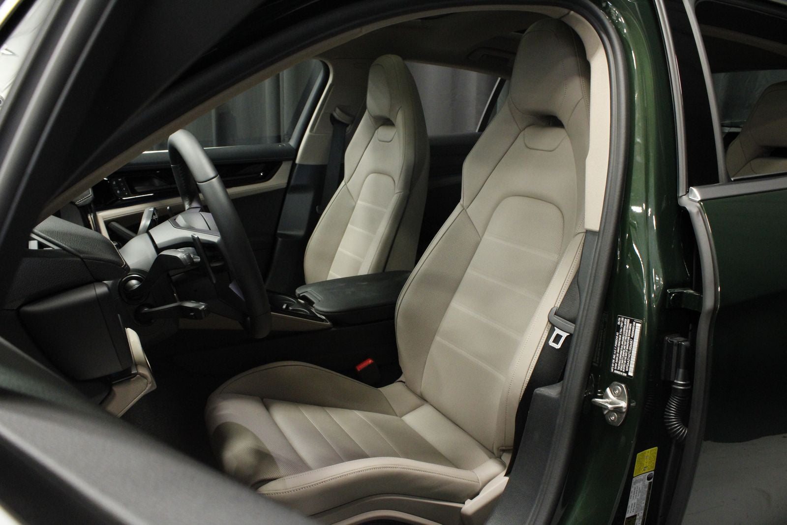 2026 Porsche Panamera Panamera 4