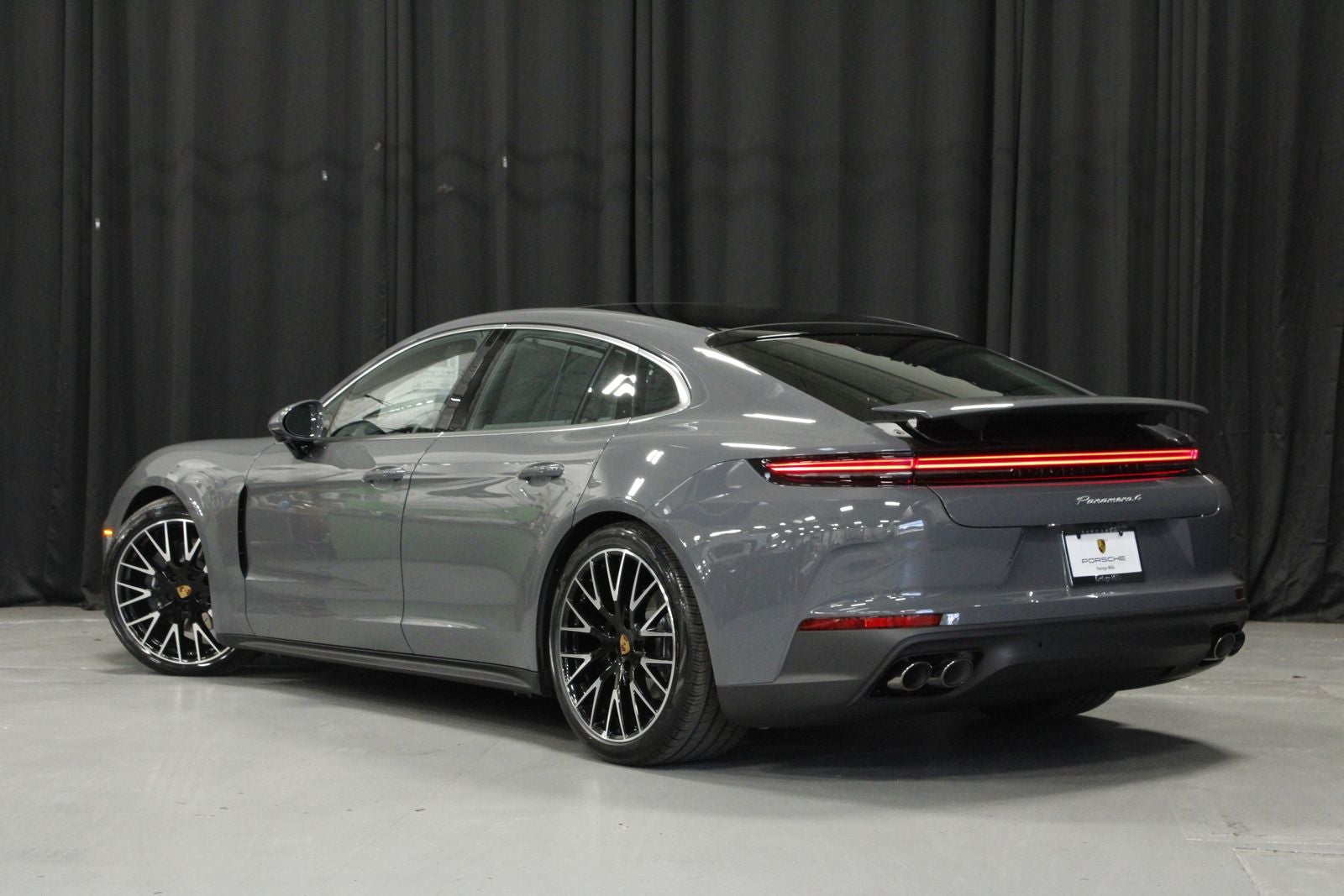 2026 Porsche Panamera 4