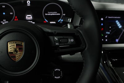 2026 Porsche Panamera 4