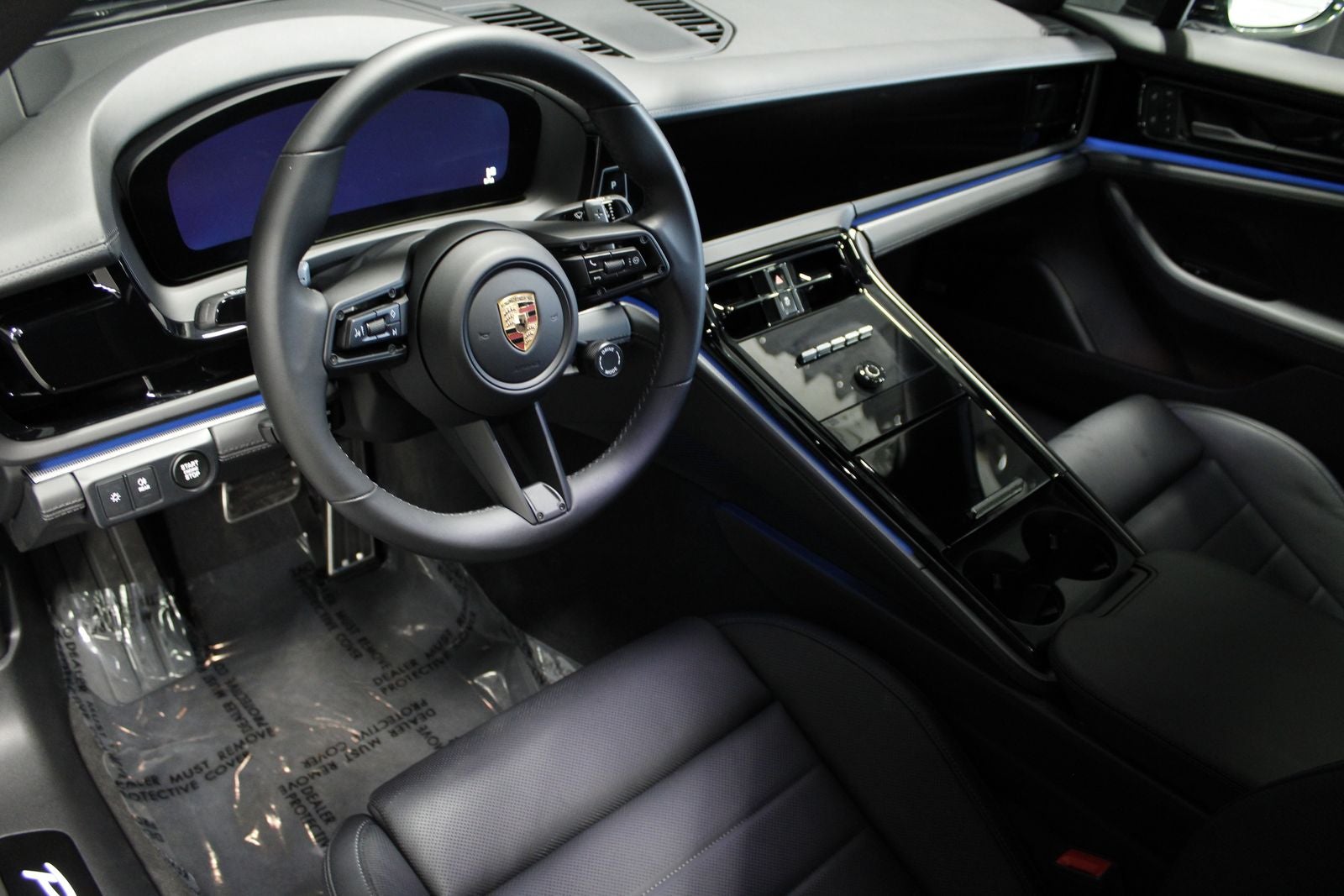 2025 Porsche Panamera 4