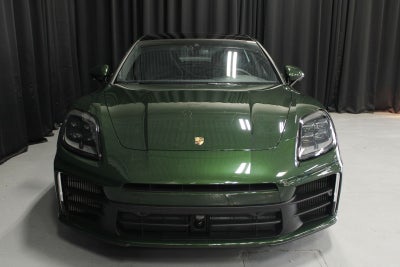 2025 Porsche Panamera 4